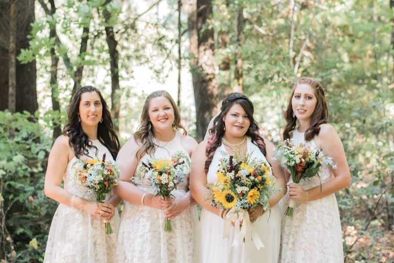 Jessica and her bridesmaids