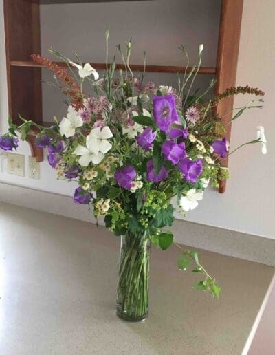 vase arrangement